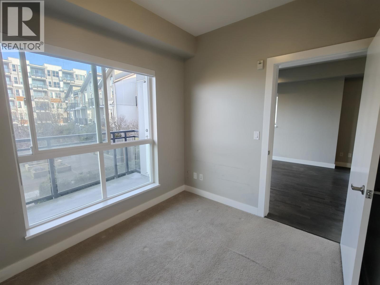 Listing Picture 27 of 40 : 212 10155 RIVER DRIVE, Richmond / 烈治文 - 魯藝地產 Yvonne Lu Group - MLS Medallion Club Member