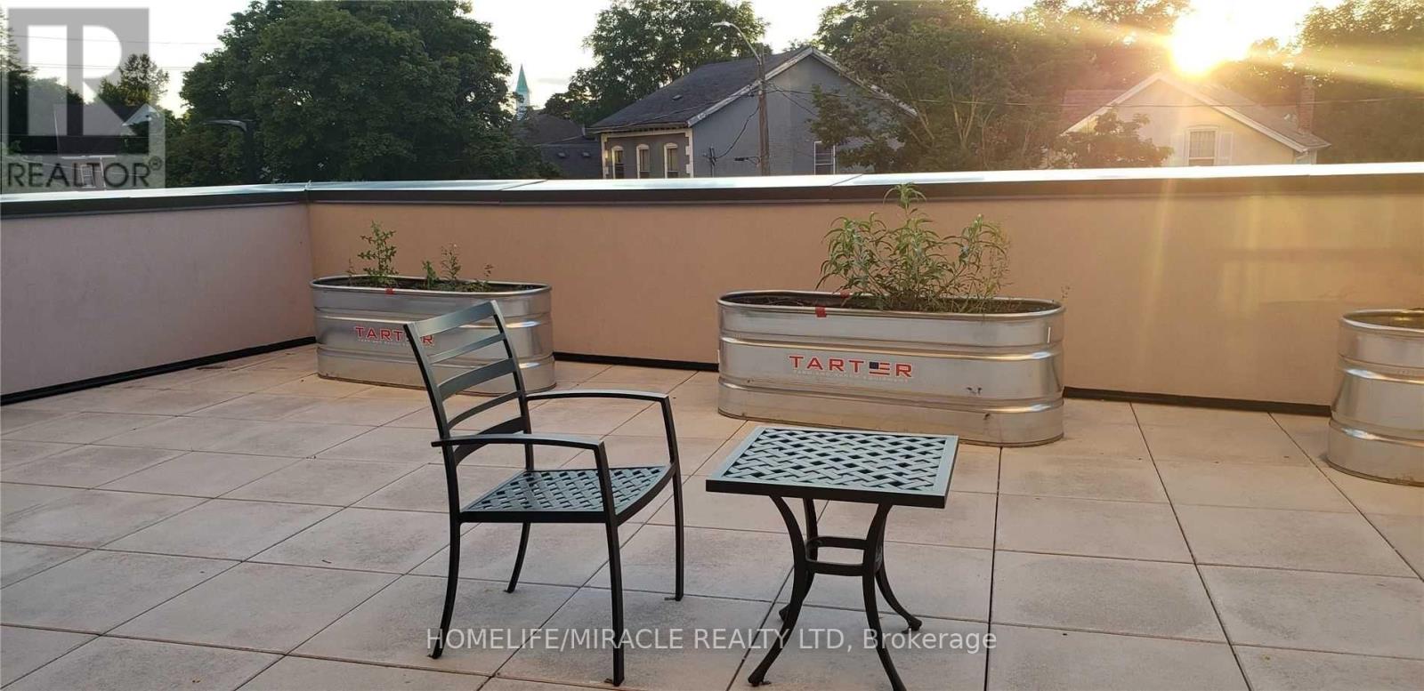 318 - 1 Wellington Street, Brantford, Ontario  N3T 2L3 - Photo 5 - X12774060