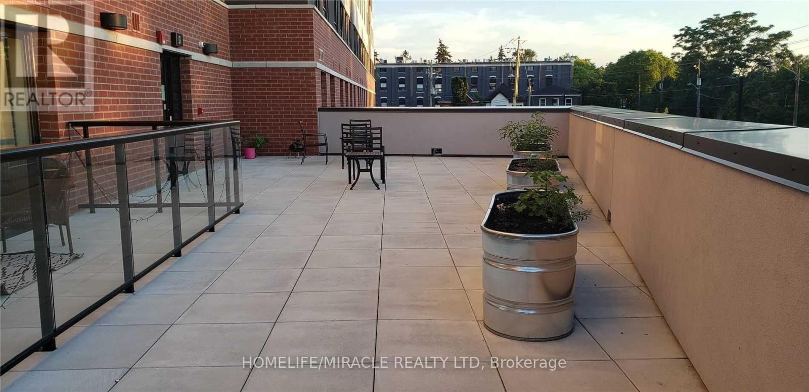 318 - 1 Wellington Street, Brantford, Ontario  N3T 2L3 - Photo 7 - X12774060