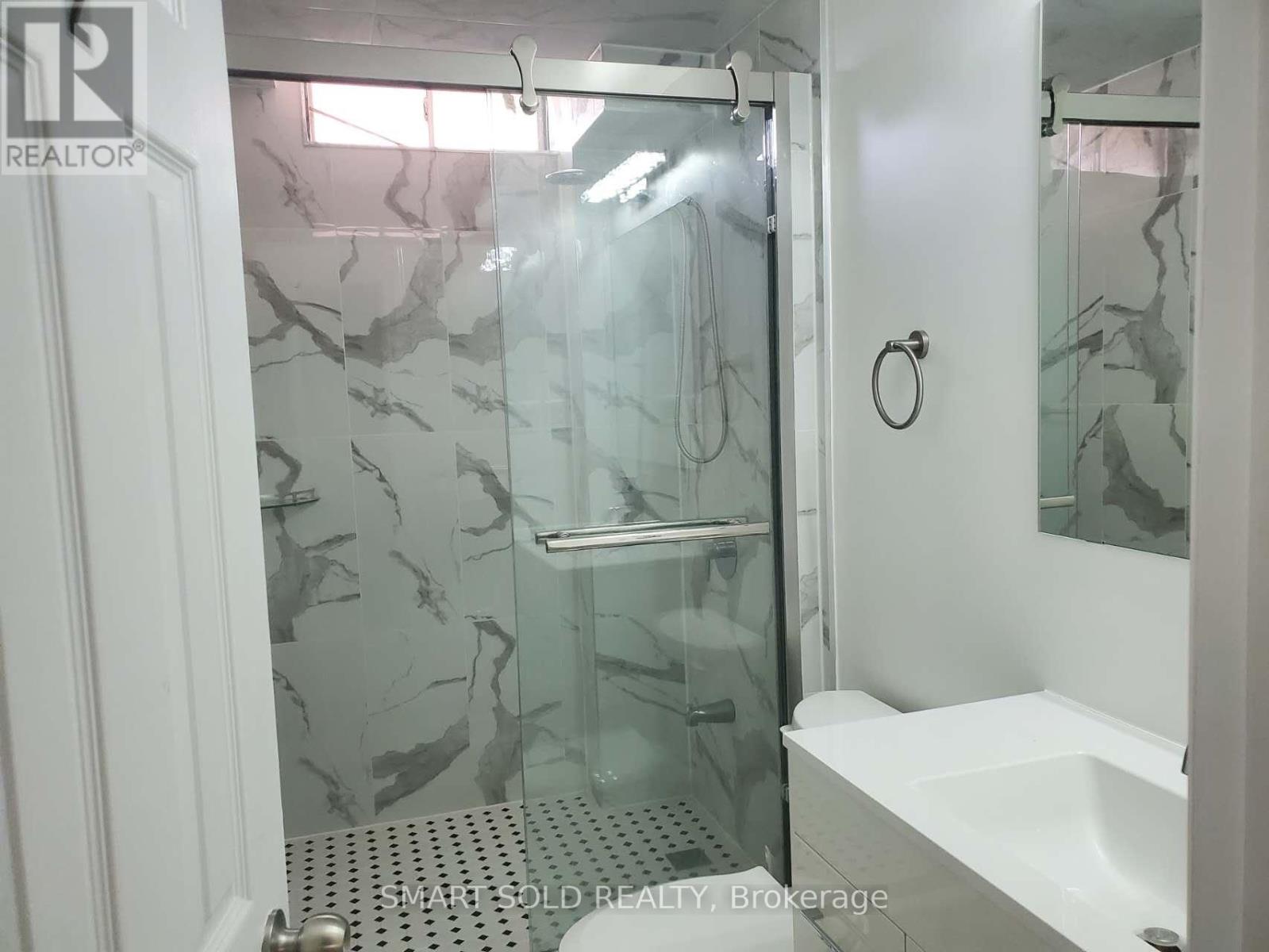 148 Castlehill Road, Vaughan, Ontario  L6A 1N7 - Photo 27 - N12769646