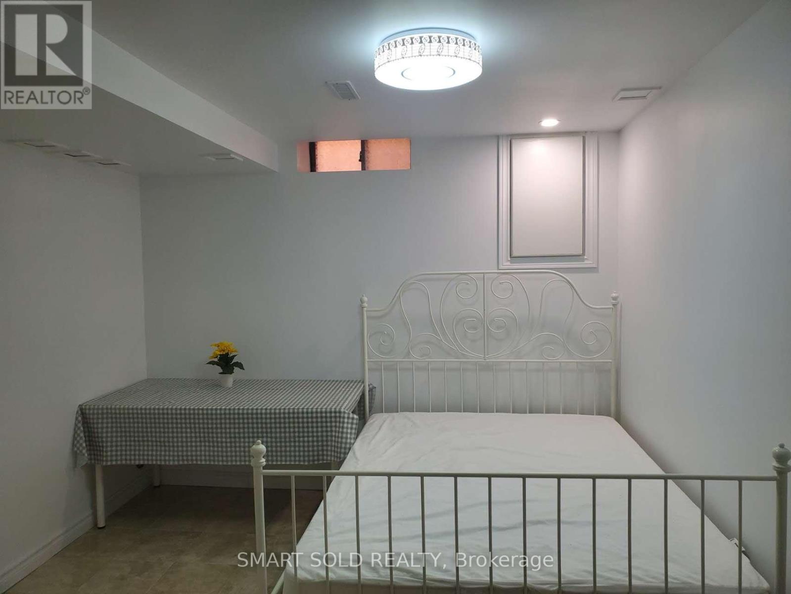 148 Castlehill Road, Vaughan, Ontario  L6A 1N7 - Photo 30 - N12769646