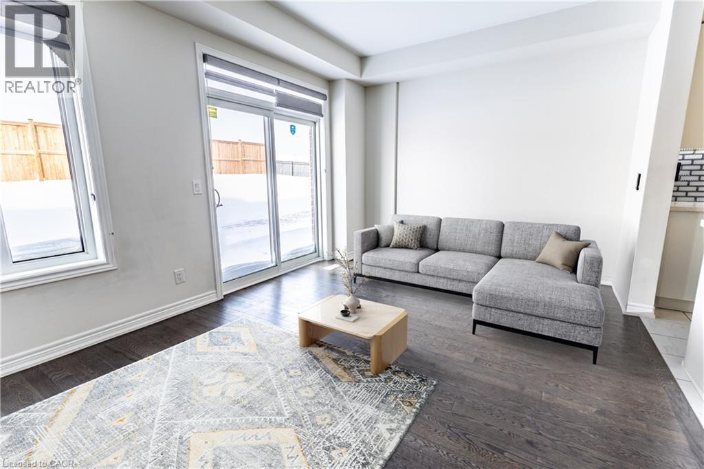 8 Grassbourne Avenue, Kitchener, Ontario  N2R 0R1 - Photo 11 - 40802988