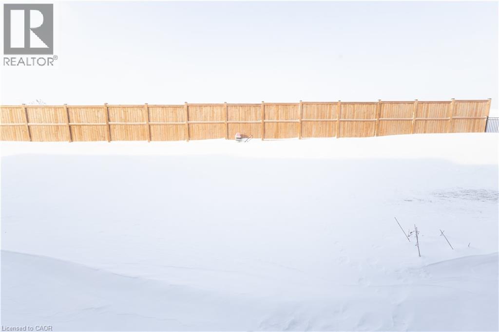 8 Grassbourne Avenue, Kitchener, Ontario  N2R 0R1 - Photo 34 - 40802988