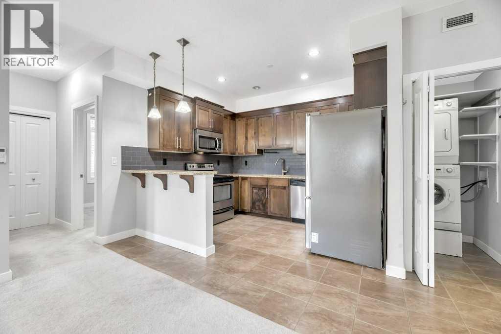 102, 1005b Westmount Drive, Strathmore, Alberta  T1P 0C3 - Photo 11 - A2253728