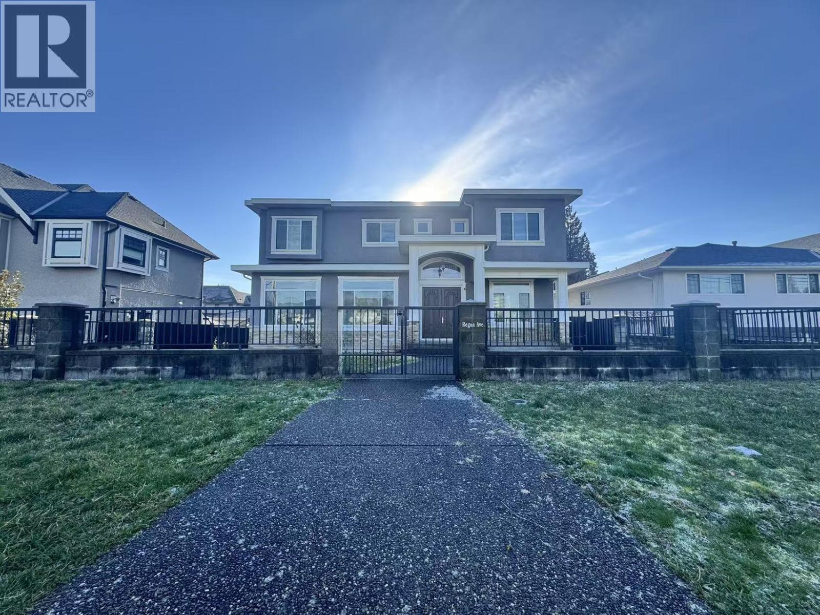 1690 Regan Avenue, Coquitlam, British Columbia  V3J 3B9 - Photo 31 - R3087385