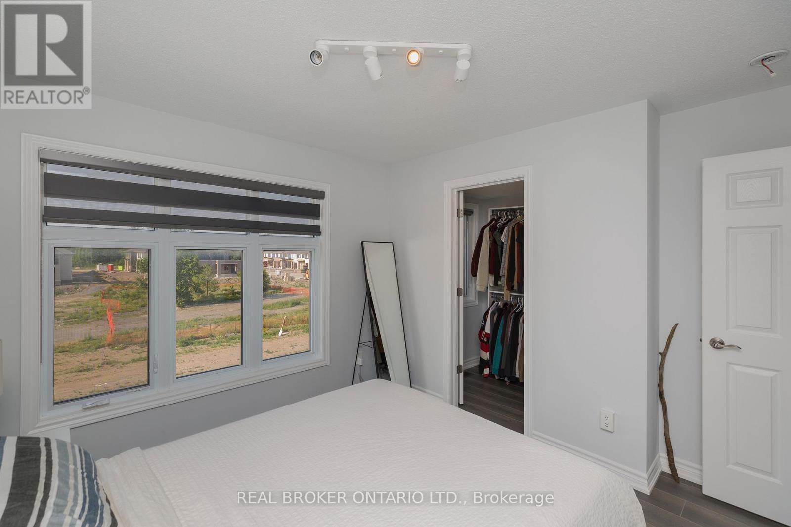 1434 Hemlock Road, Ottawa, Ontario  K1K 4B9 - Photo 23 - X12774092