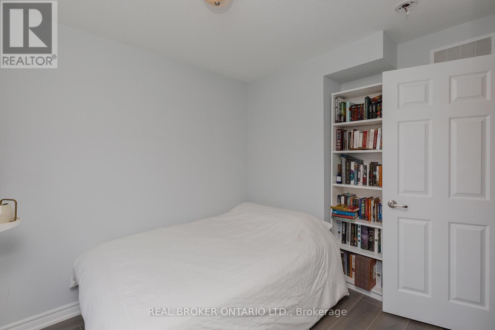 1434 Hemlock Road, Ottawa, Ontario  K1K 4B9 - Photo 27 - X12774092