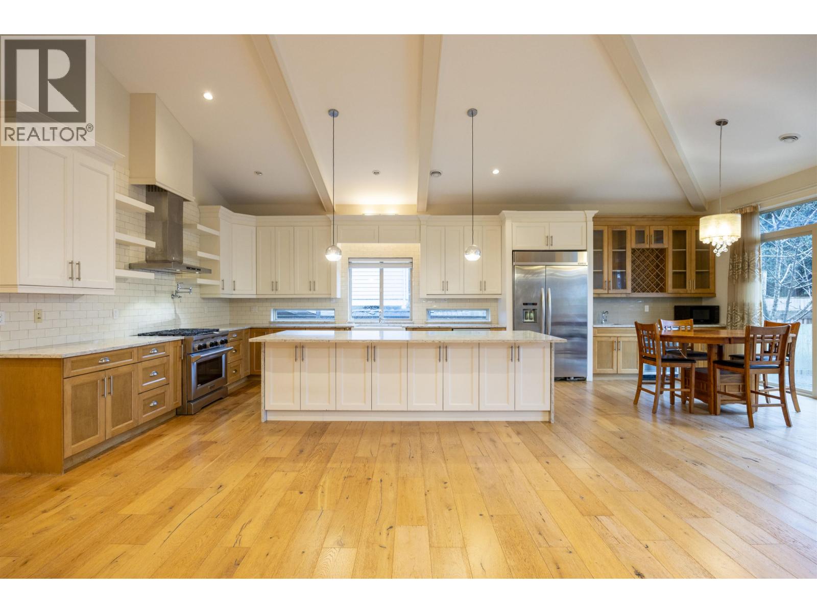 963 51a Street, Tsawwassen, British Columbia  V4M 2X9 - Photo 9 - R3088233