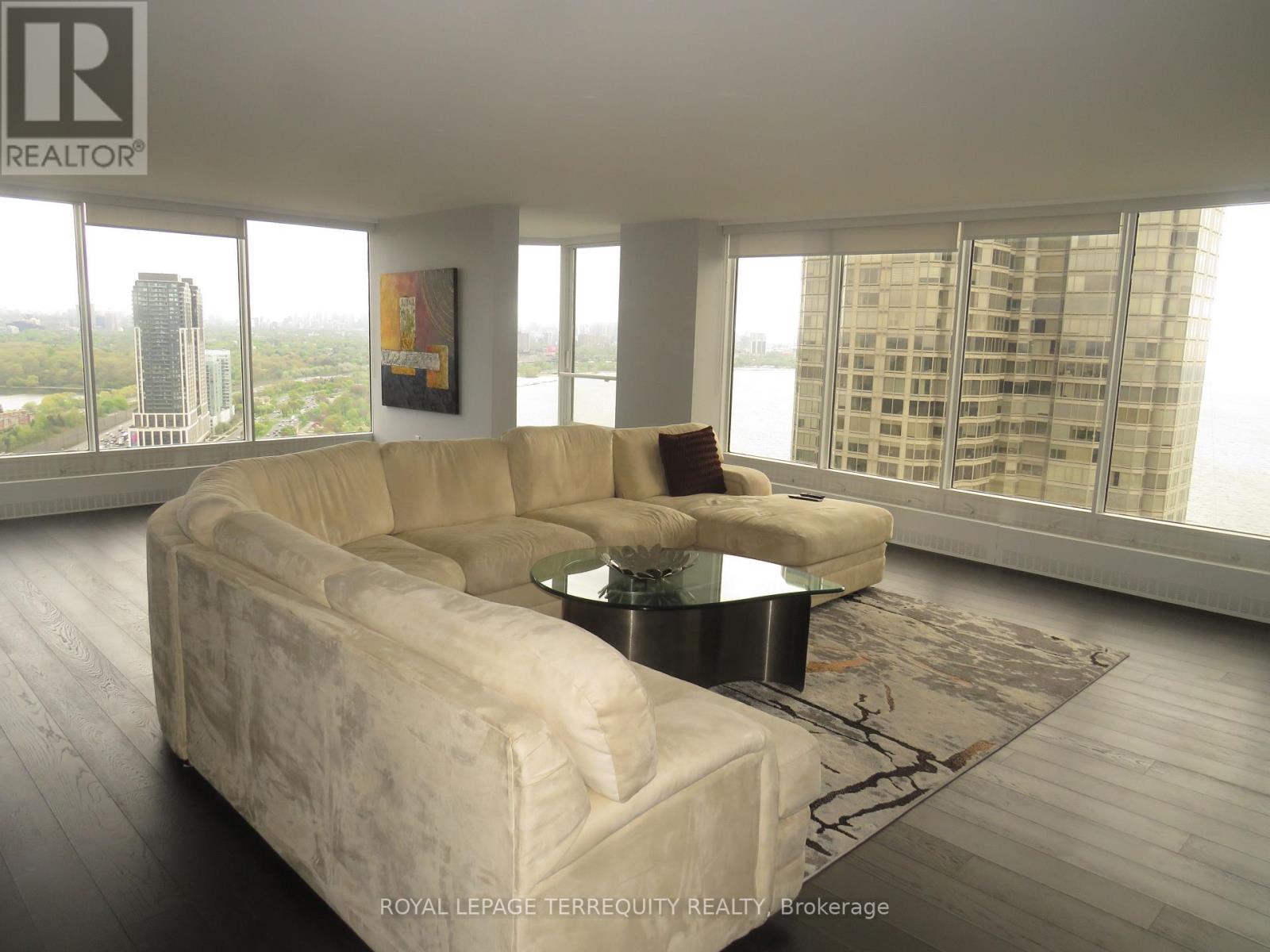 3305 - 2045 Lake Shore Boulevard W, Toronto, Ontario  M8V 2Z6 - Photo 10 - W12774100