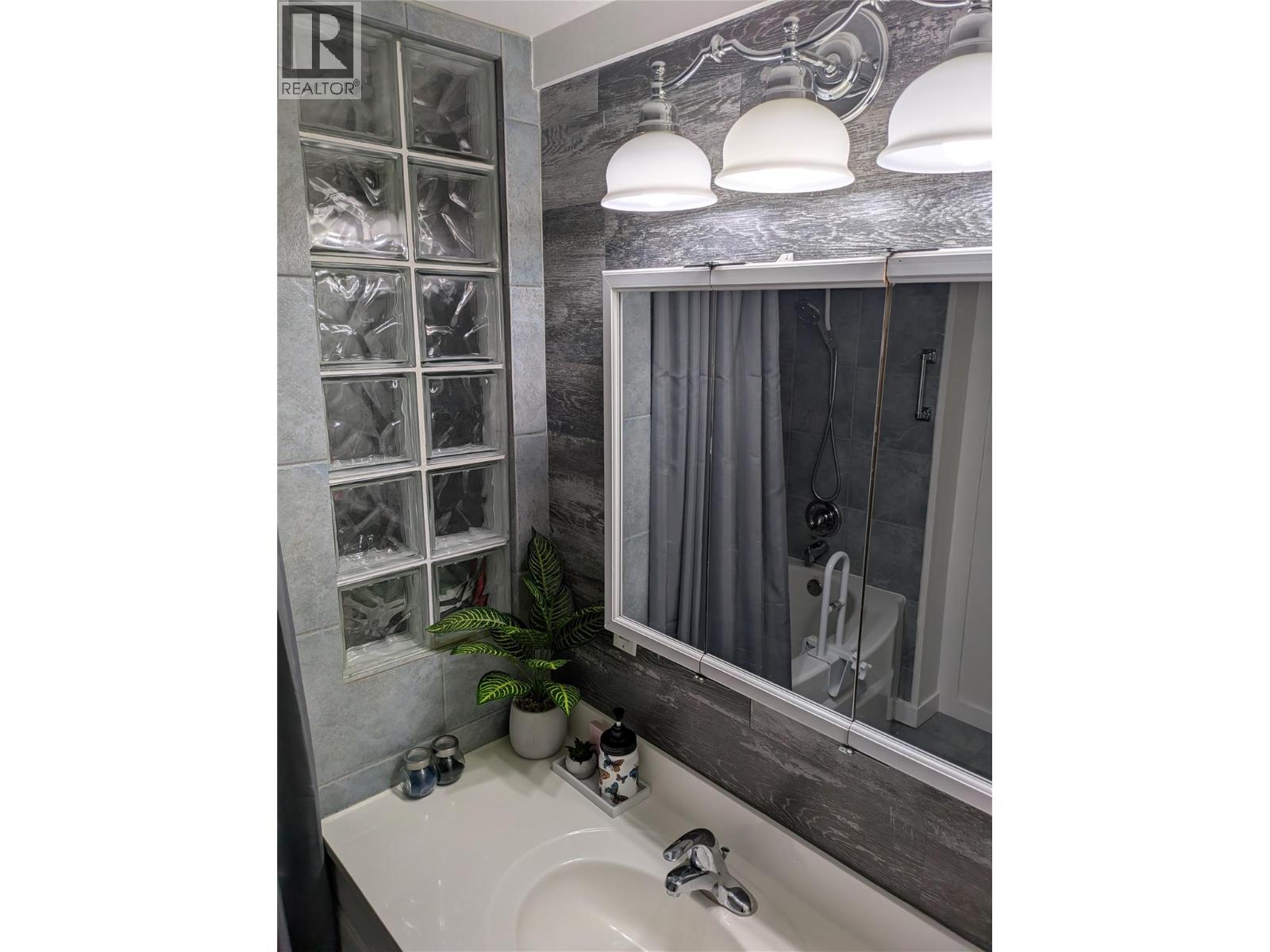 3745 Lakeshore Road Unit# 89, Kelowna, British Columbia  V1W 3K4 - Photo 18 - 10375299