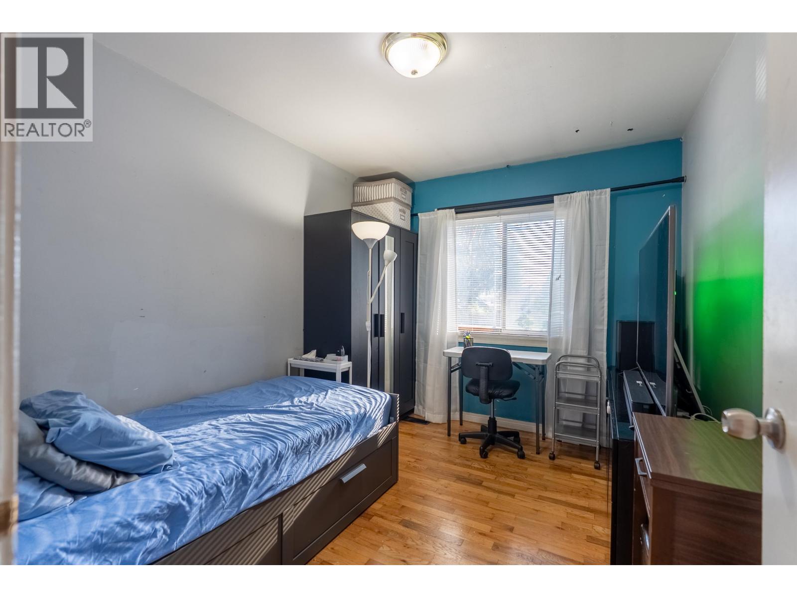 22023 Lougheed Highway, Maple Ridge, British Columbia  V2X 2S7 - Photo 18 - R3075295