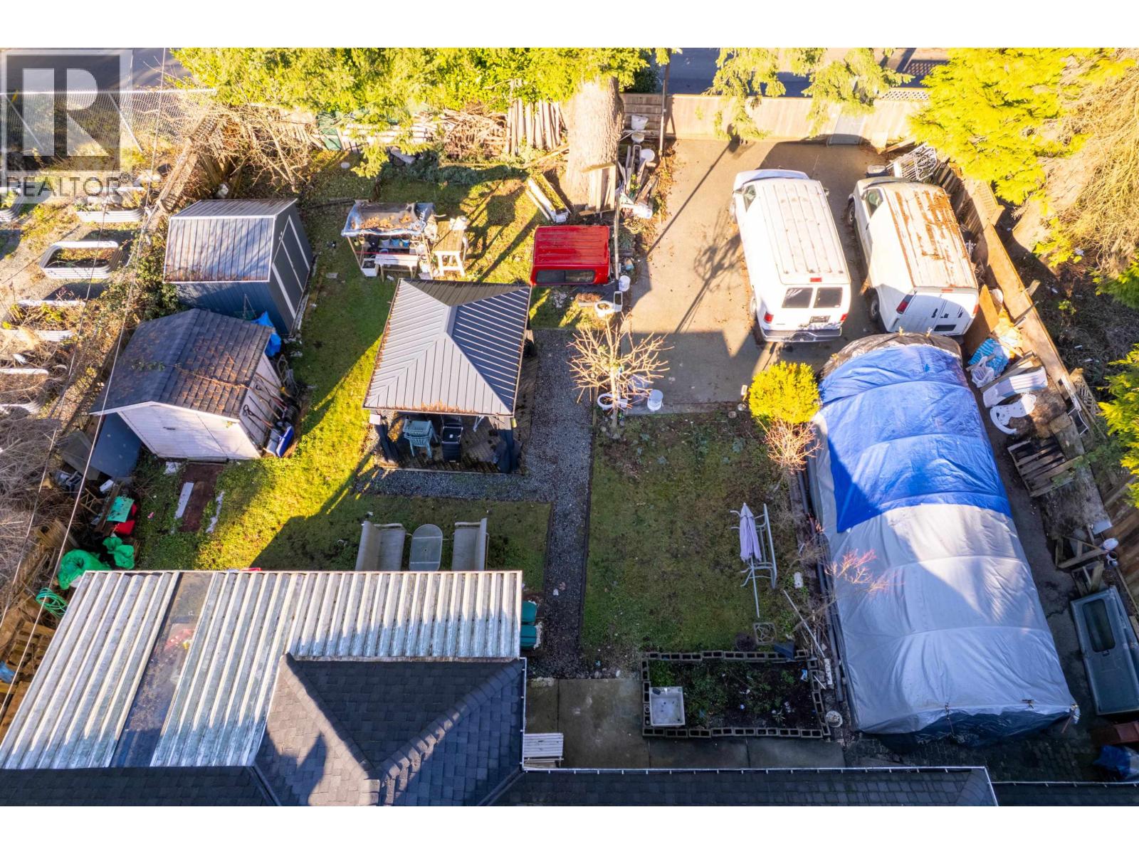 22023 Lougheed Highway, Maple Ridge, British Columbia  V2X 2S7 - Photo 31 - R3075295