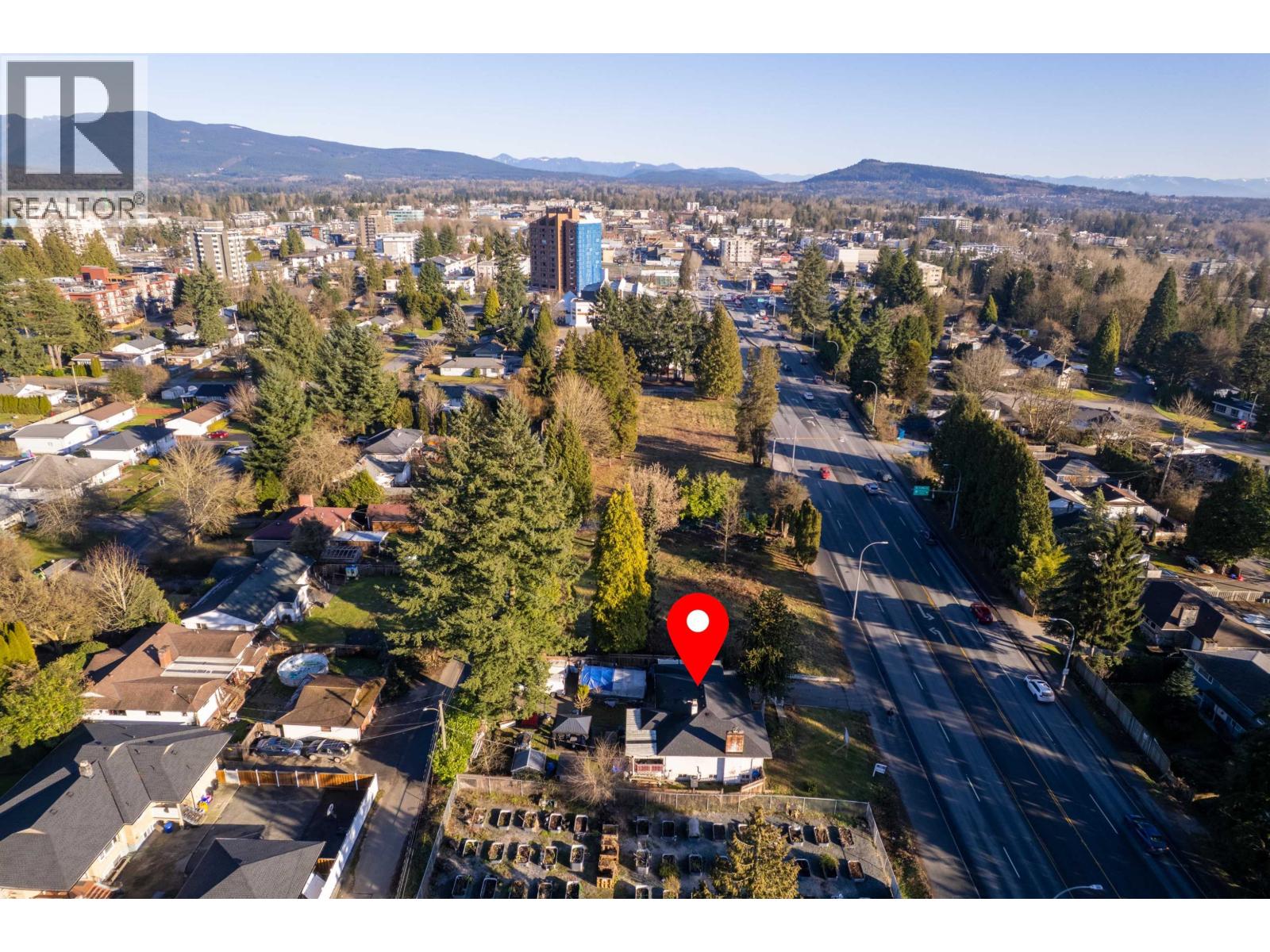 22023 Lougheed Highway, Maple Ridge, British Columbia  V2X 2S7 - Photo 32 - R3075295