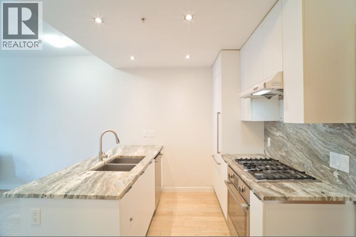Listing Picture 8 of 20 : 302 2033 W 10TH AVENUE, Vancouver / 溫哥華 - 魯藝地產 Yvonne Lu Group - MLS Medallion Club Member