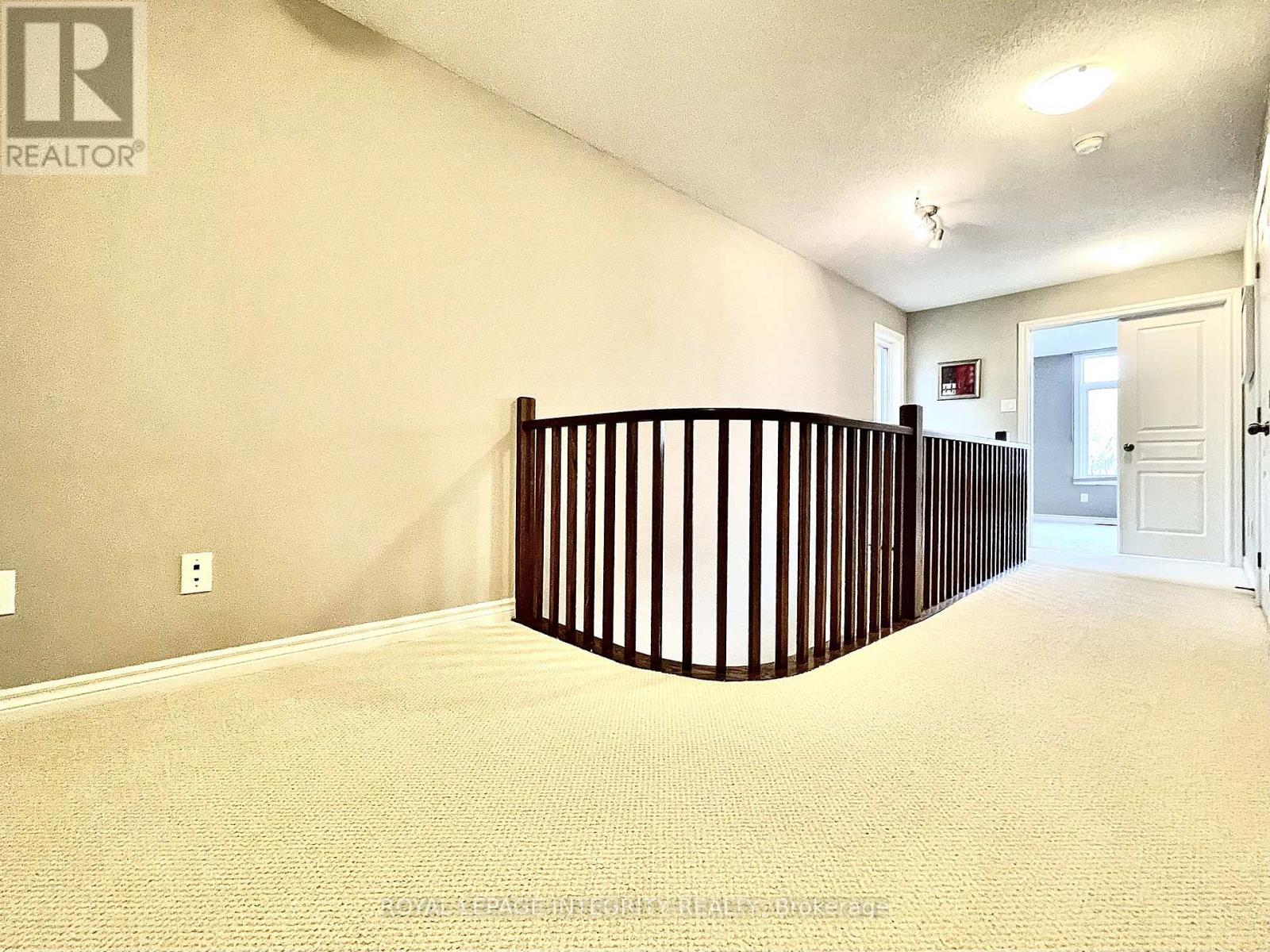 616 Whitecliffs Avenue, Ottawa, Ontario  K1V 2N4 - Photo 11 - X12774114