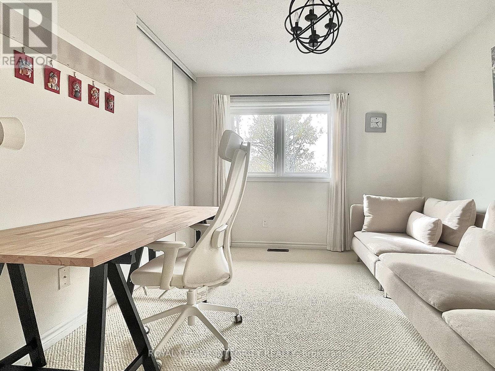 616 Whitecliffs Avenue, Ottawa, Ontario  K1V 2N4 - Photo 22 - X12774114