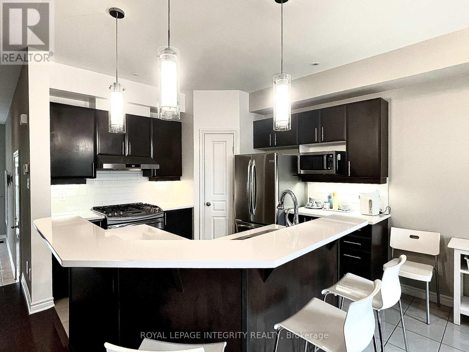 616 Whitecliffs Avenue, Ottawa, Ontario  K1V 2N4 - Photo 6 - X12774114