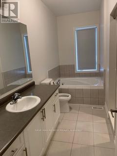 220 Coronation Road, Whitby, Ontario  L1P 0H7 - Photo 15 - E12773392