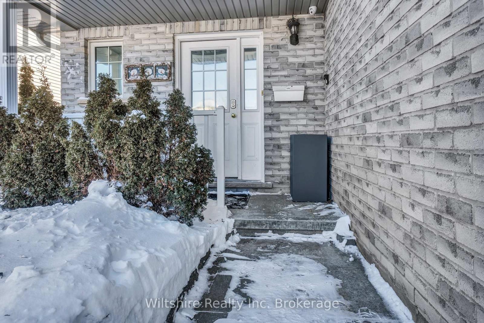 41 Herford Street, Tillsonburg, Ontario  N4G 4V1 - Photo 2 - X12774116