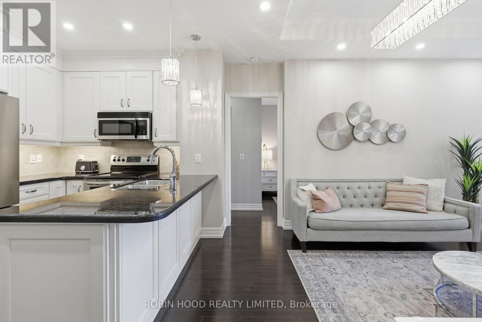 331 - 21 Burkebrook Place, Toronto, Ontario  M4G 0A2 - Photo 16 - C12774102