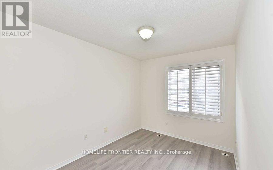 2c Leaside Park Drive, Toronto, Ontario  M4H 1R3 - Photo 19 - C12774106