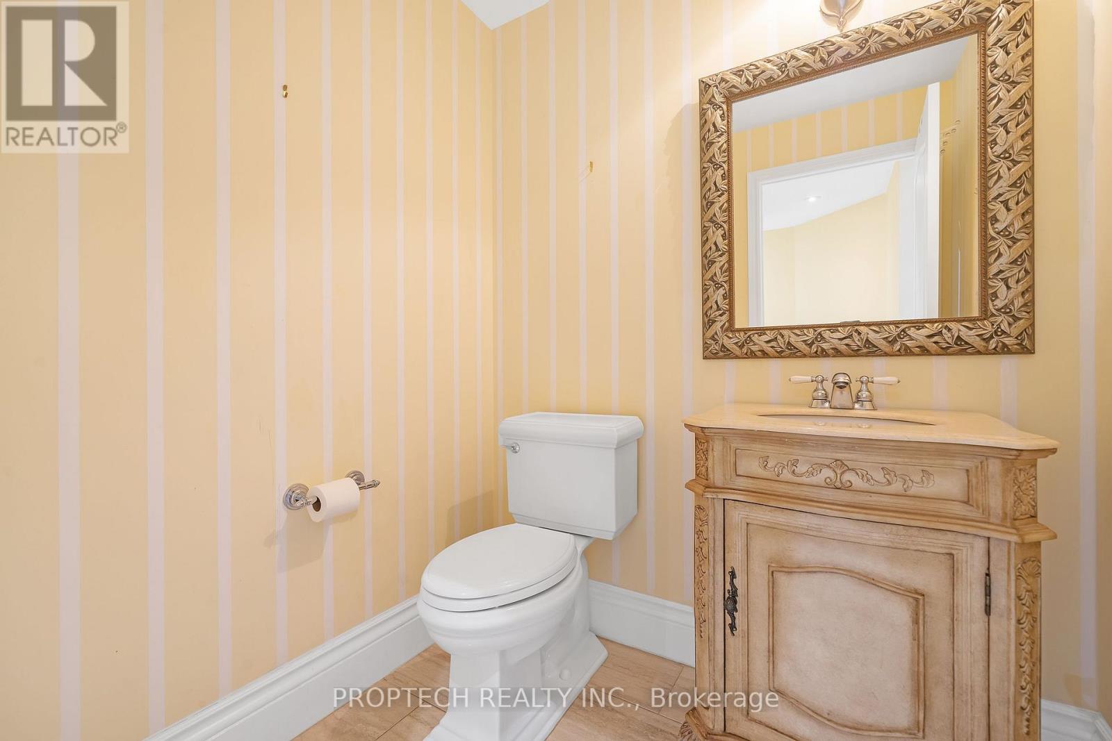 Uph4 - 2 Rean Drive, Toronto, Ontario  M2K 3B8 - Photo 12 - C12774110