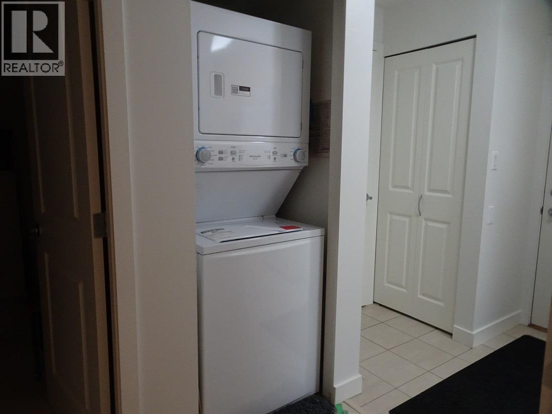 206 3660 Vanness Avenue, Vancouver, British Columbia  V5R 6H8 - Photo 8 - R3087885