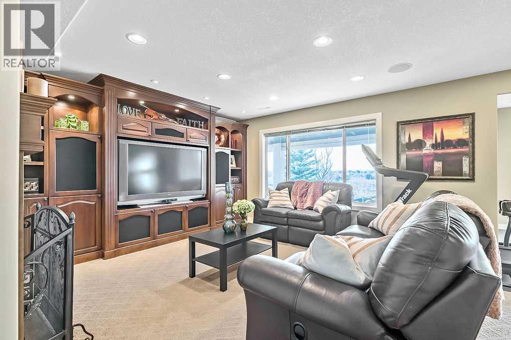 208 Tuscany Ravine View Nw, Calgary, Alberta  T3L 2W2 - Photo 28 - A2285022