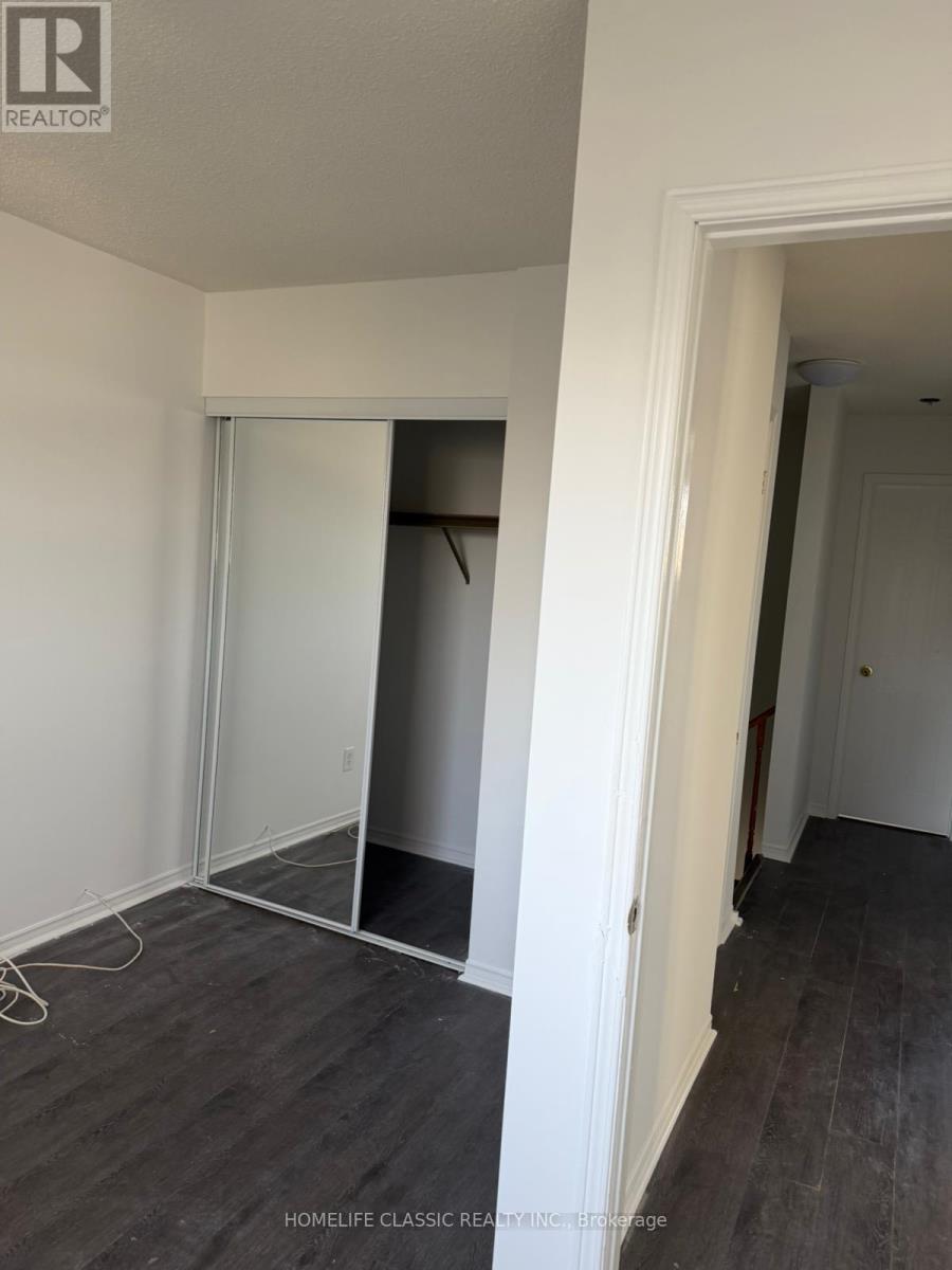 1577 Norwill Crescent, Oshawa (Samac), Ontario  L1G 7V4 - Photo 5 - E12774122