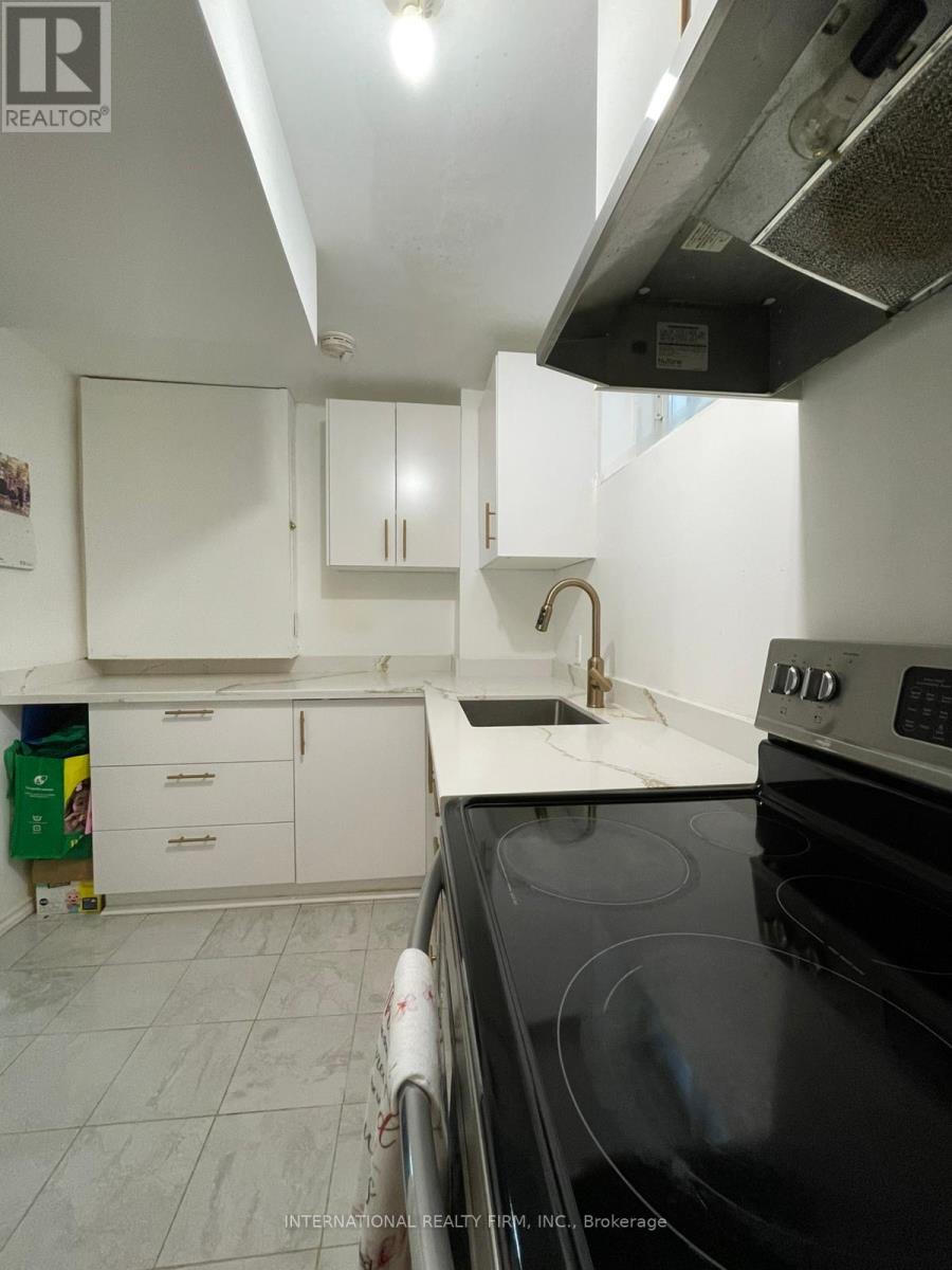 63 Wessenger Drive, Barrie, Ontario  L4N 8P8 - Photo 38 - S12774130