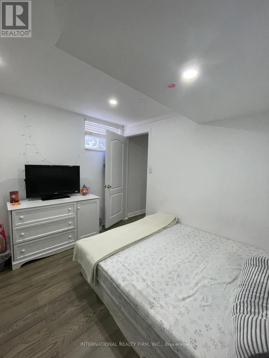 63 Wessenger Drive, Barrie, Ontario  L4N 8P8 - Photo 42 - S12774130