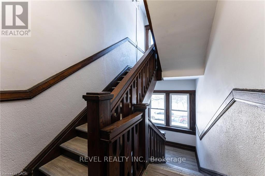 25 West Avenue S, Hamilton, Ontario  L8N 2S2 - Photo 40 - X12774136