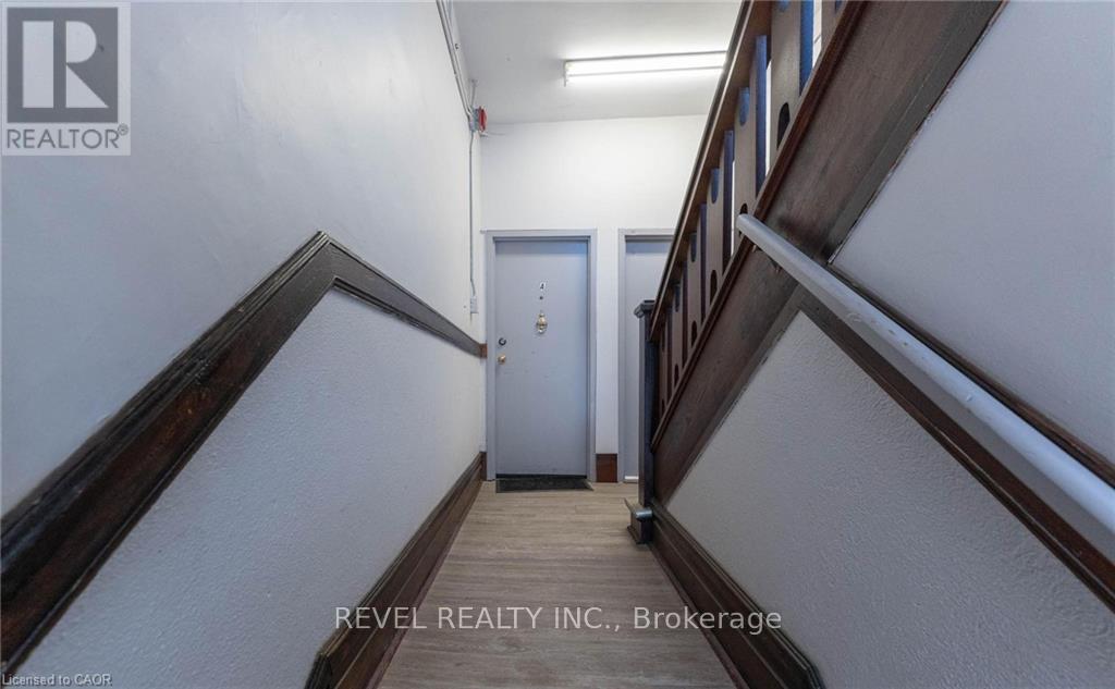 25 West Avenue S, Hamilton, Ontario  L8N 2S2 - Photo 41 - X12774136