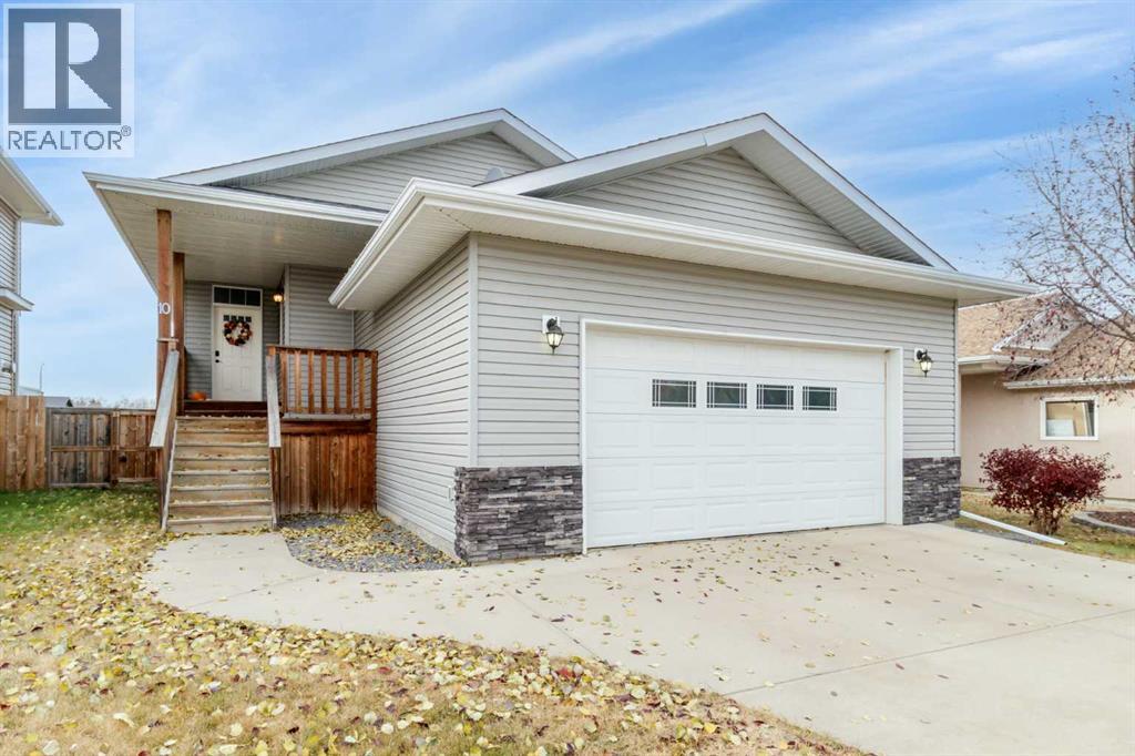 10 Fawn Meadows Crescent, Delburne, Alberta  T0M 0V0 - Photo 1 - A2267350