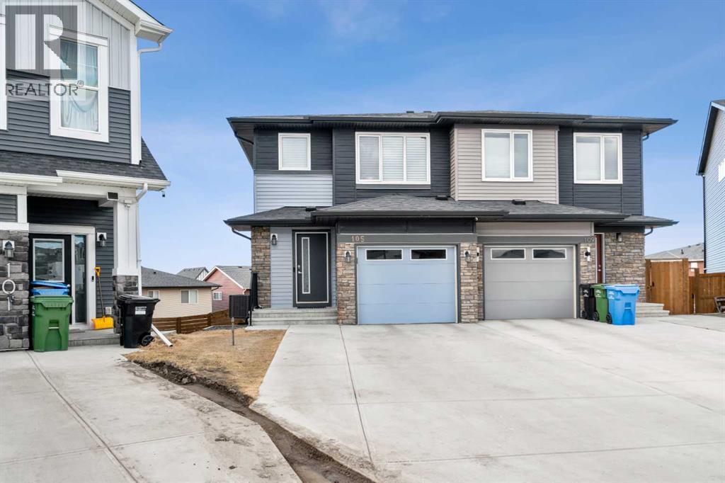 105 Carringvue Park Nw, Calgary, Alberta  T3P 1L1 - Photo 2 - A2284407