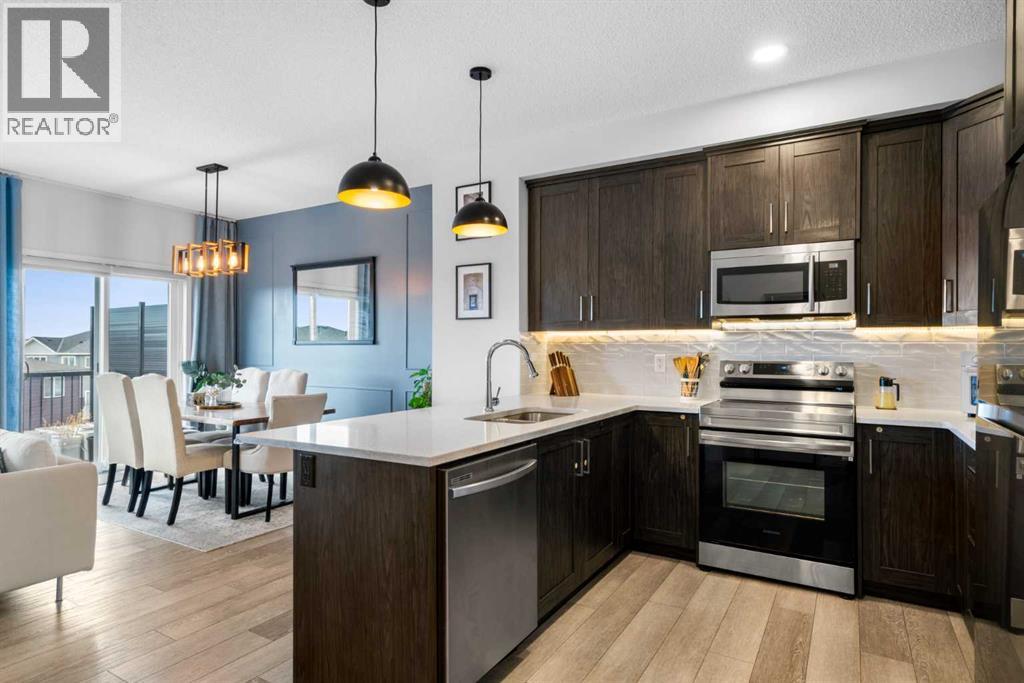 105 Carringvue Park Nw, Calgary, Alberta  T3P 1L1 - Photo 7 - A2284407