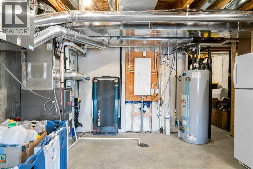 105 Carringvue Park Nw, Calgary, Alberta  T3P 1L1 - Photo 37 - A2284407