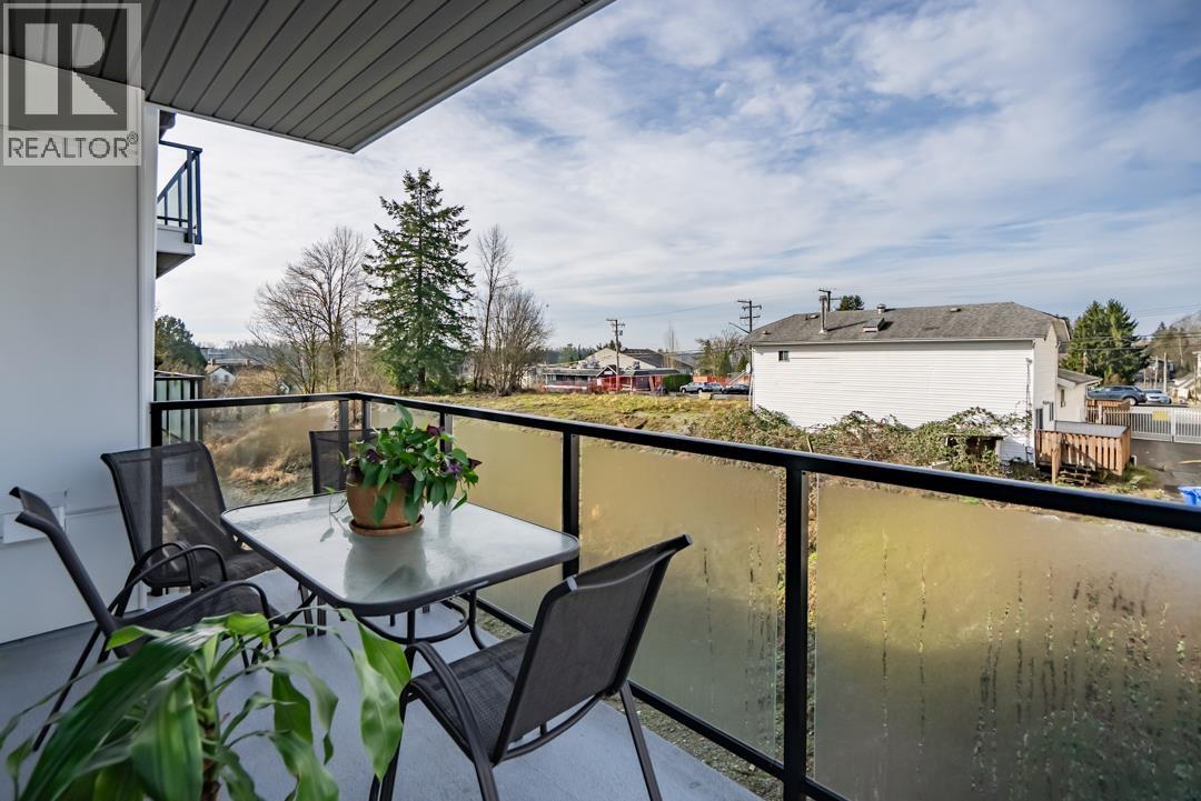 413 11655 Fraser Street, Maple Ridge, British Columbia  V2X 6W9 - Photo 33 - R3088354