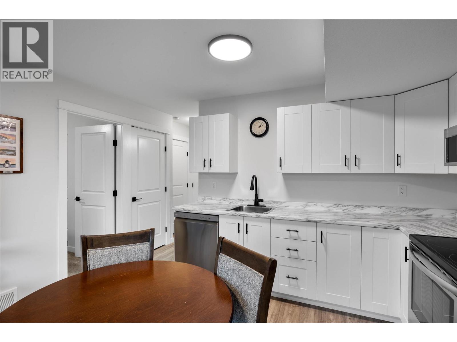 1117 Laroque Street, Kamloops, British Columbia  V2B 8M5 - Photo 26 - 10374893