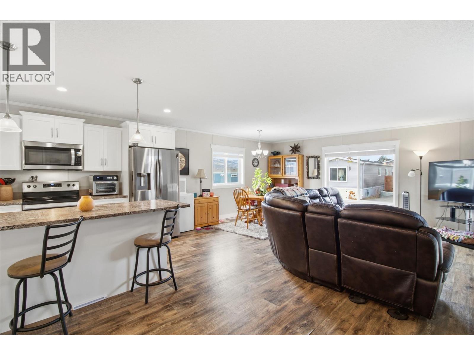 712 Shuswap Road E Unit# 17, Kamloops, British Columbia  V2H 0C8 - Photo 5 - 10371000