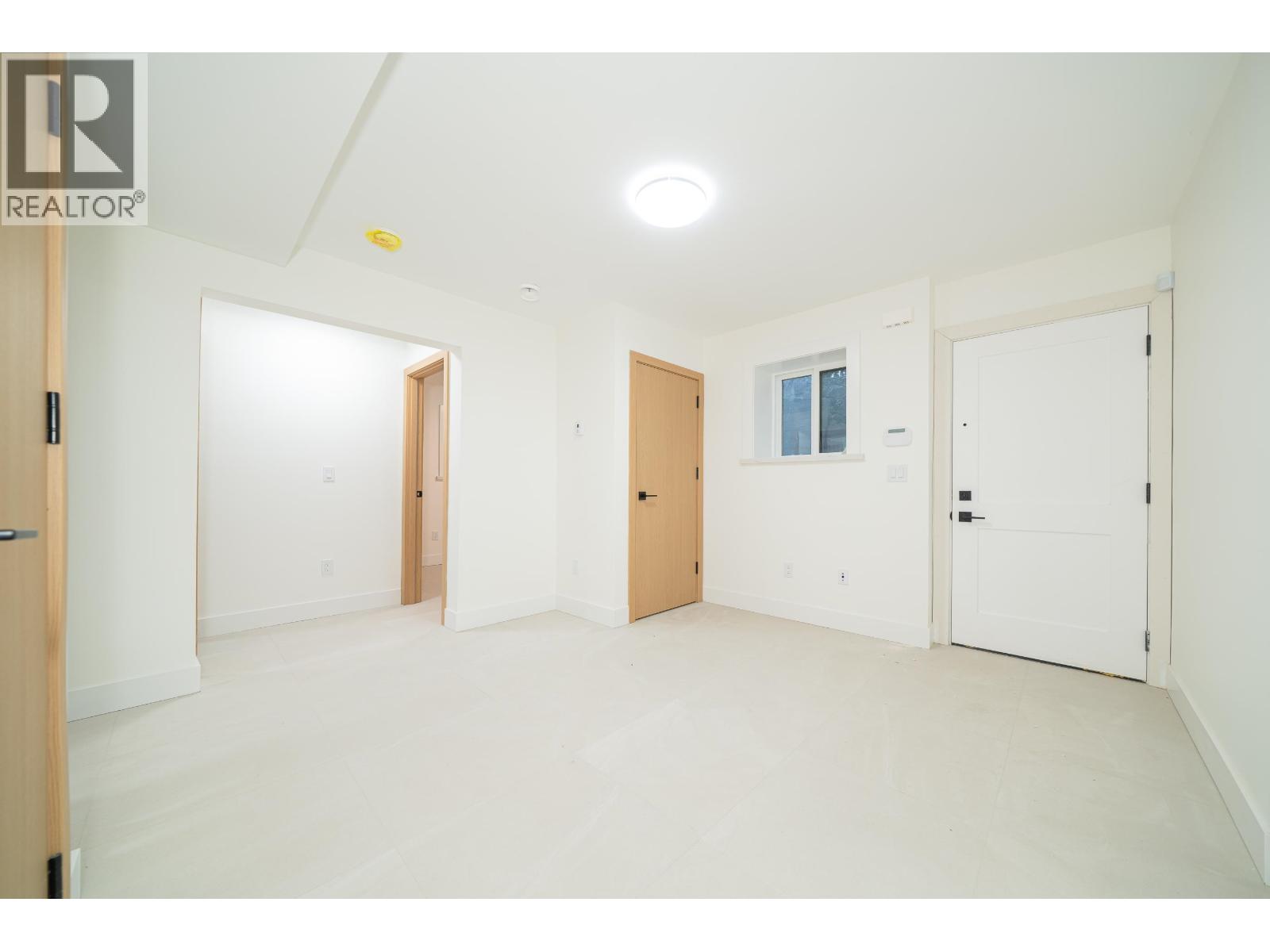 1 5091 Buxton Street, Burnaby, British Columbia  V5H 1J7 - Photo 32 - R3024440