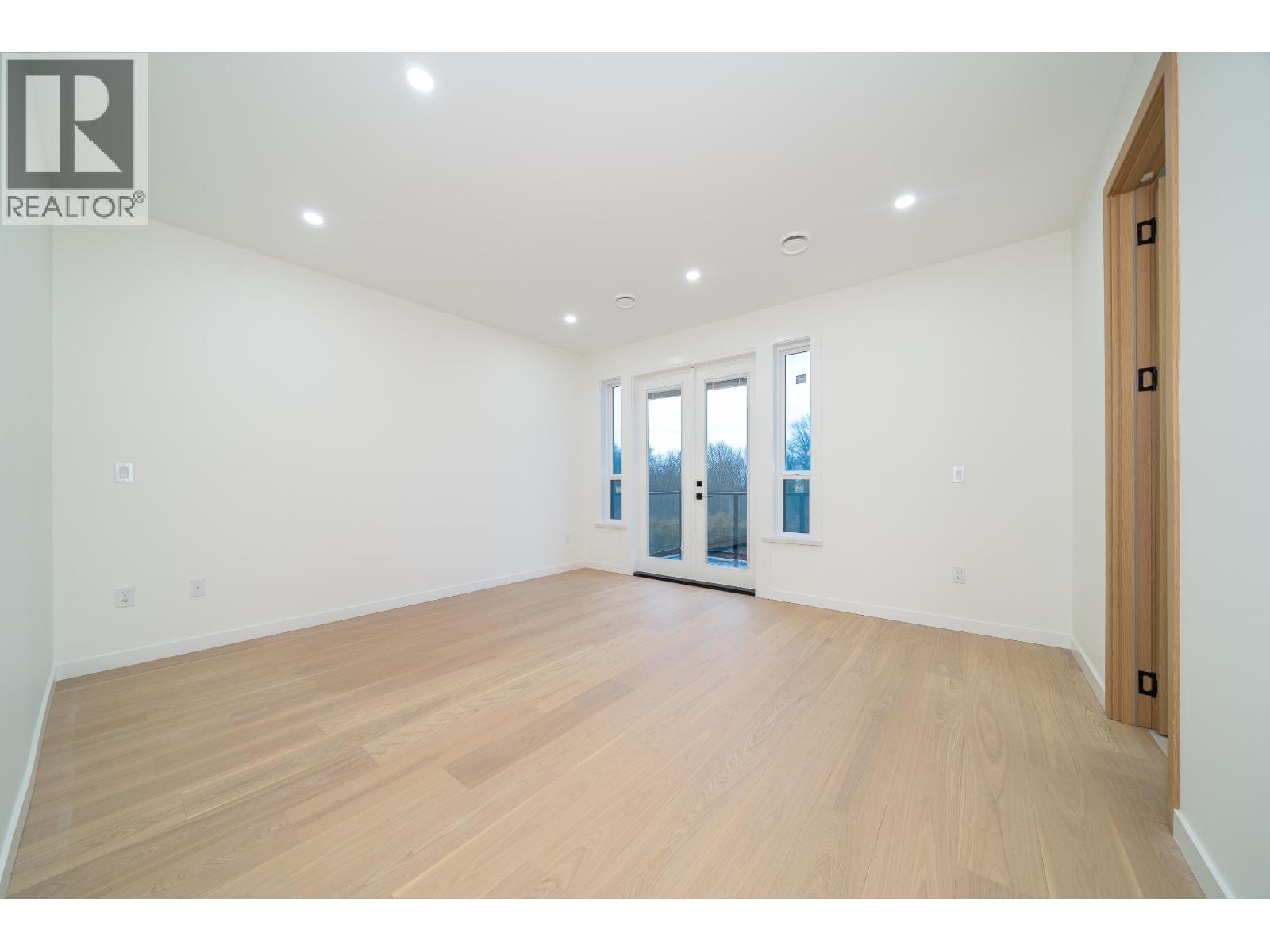 1 5091 Buxton Street, Burnaby, British Columbia  V5H 1J7 - Photo 15 - R3024440