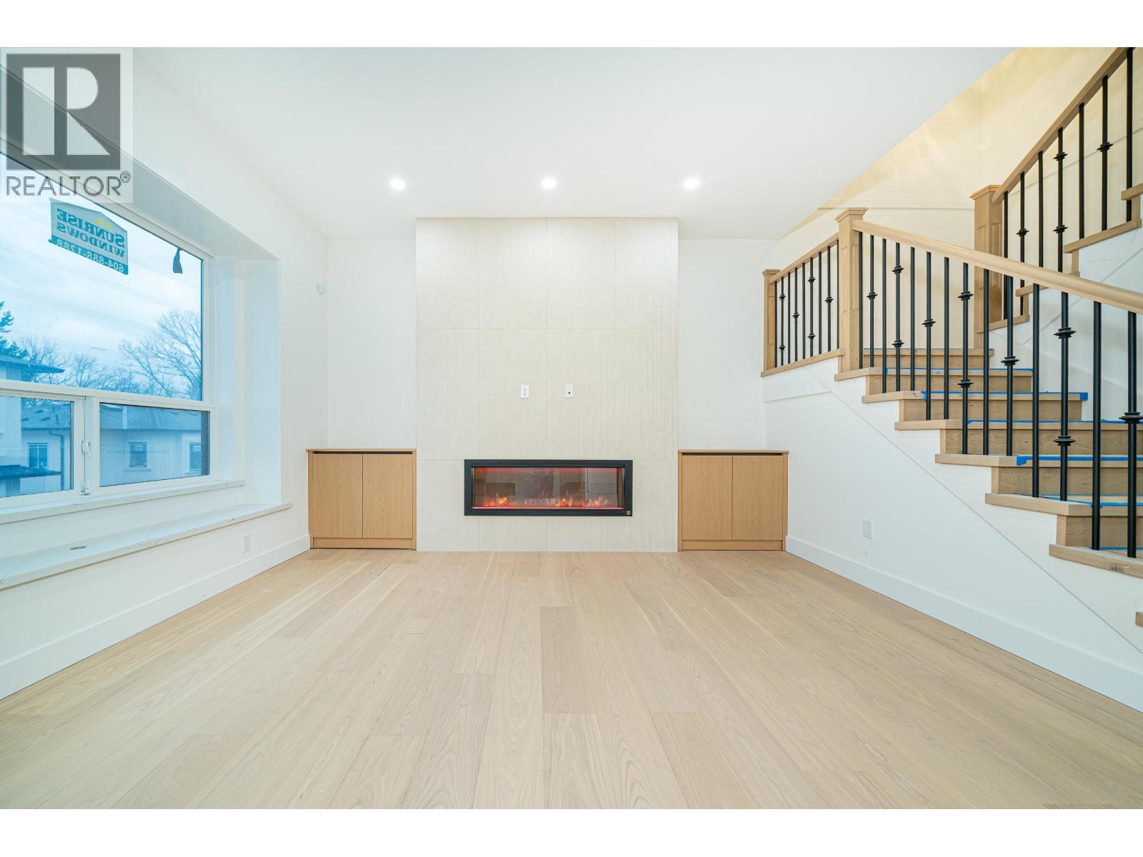 1 5091 Buxton Street, Burnaby, British Columbia  V5H 1J7 - Photo 7 - R3024440