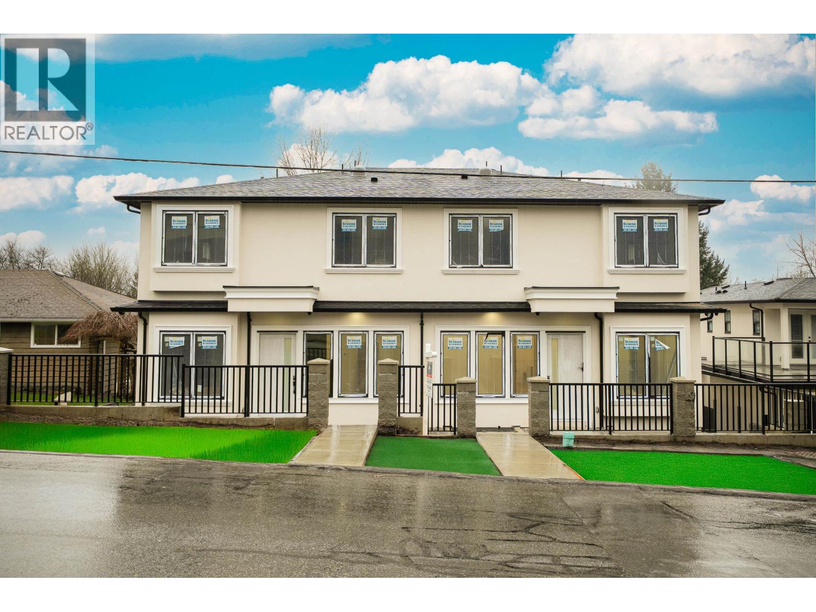 1 5091 BUXTON STREET, Burnaby, British Columbia