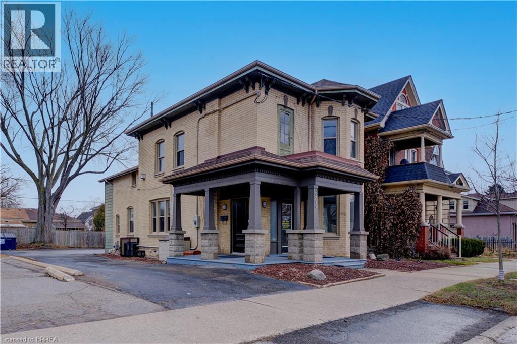 203 Brant Avenue Unit# 1, Brantford, Ontario  N3T 3J1 - Photo 3 - 40789922
