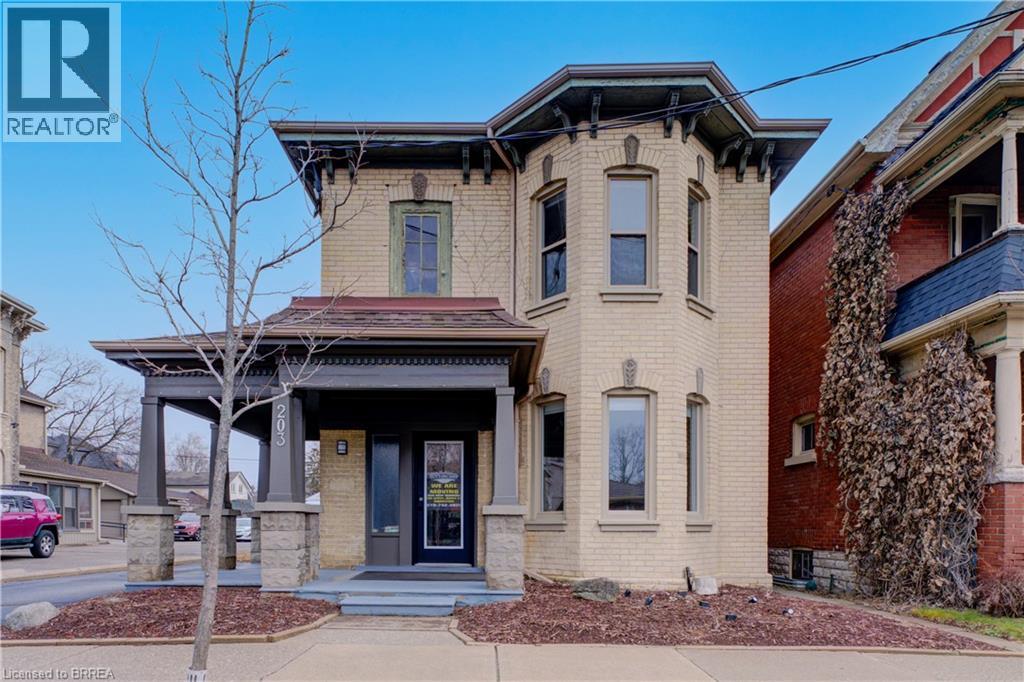 203 Brant Avenue Unit# 1, Brantford, Ontario  N3T 3J1 - Photo 2 - 40789922