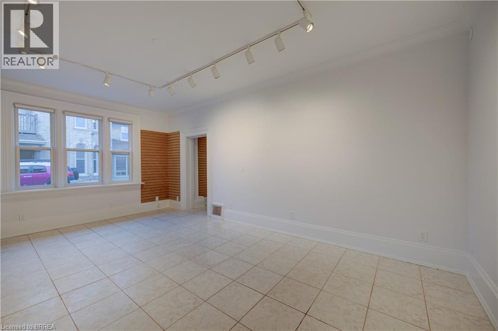 203 Brant Avenue Unit# 1, Brantford, Ontario  N3T 3J1 - Photo 9 - 40789922