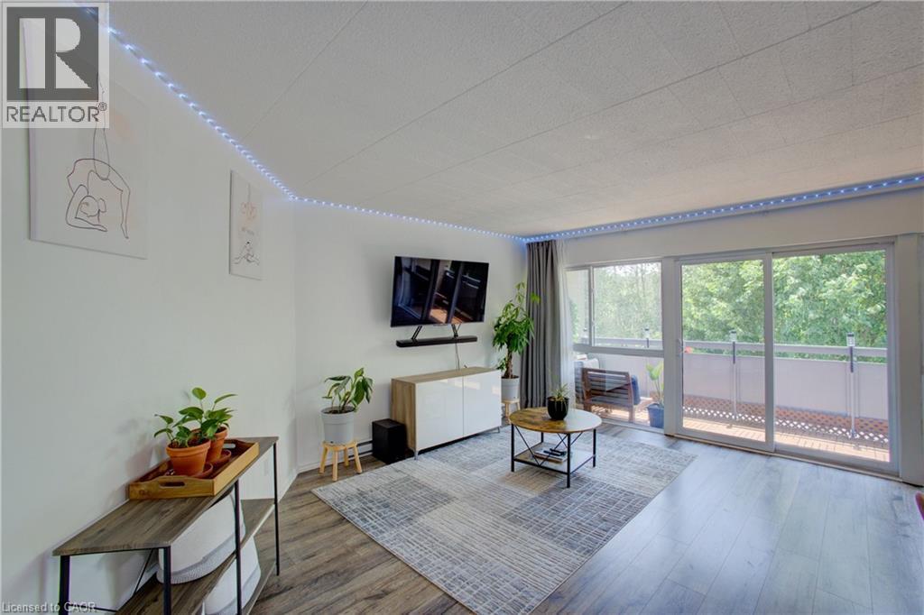 91 Conroy Crescent Unit# 202, Guelph, Ontario  N1G 2V5 - Photo 4 - 40789799