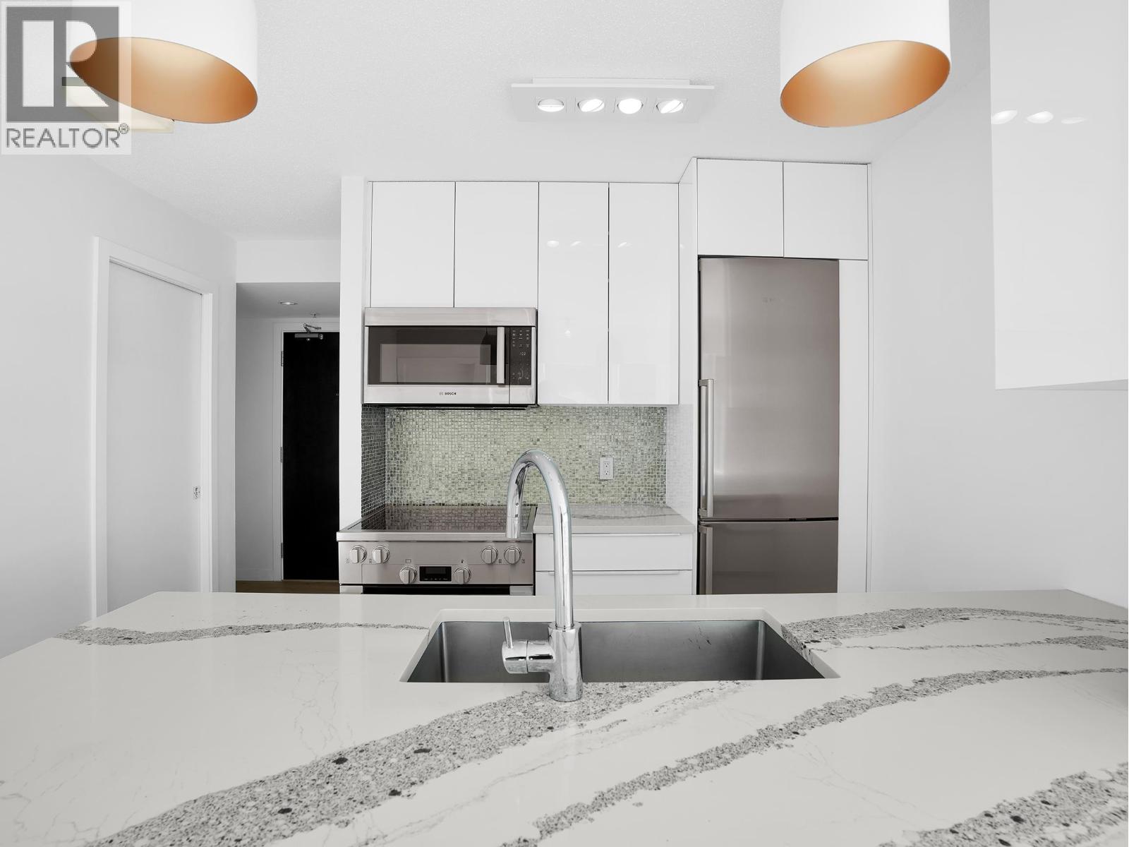 802 58 Keefer Place, Vancouver, British Columbia  V6B 0B8 - Photo 6 - R3088224