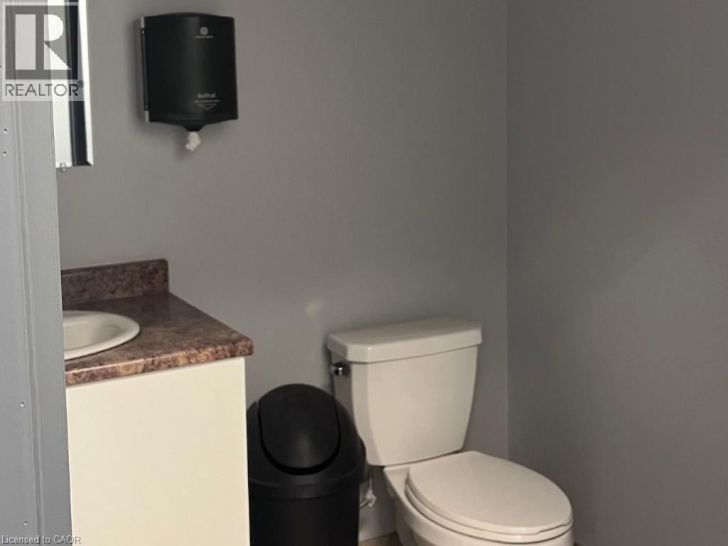 520 Collier-Macmillan Drive Unit# 6, Cambridge, Ontario  N1R 6R6 - Photo 5 - 40798556